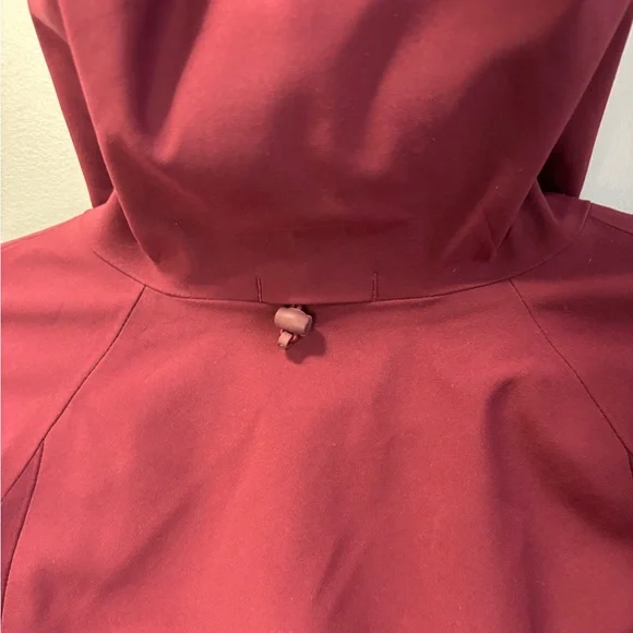 Lululemon Cross Chill Performance Jacket Deep Ruby - Picture 10 of 13